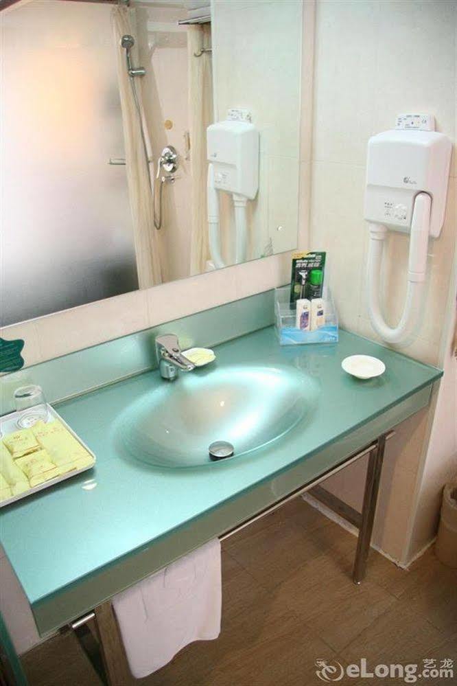 Desheng Hotel Пекин Екстериор снимка